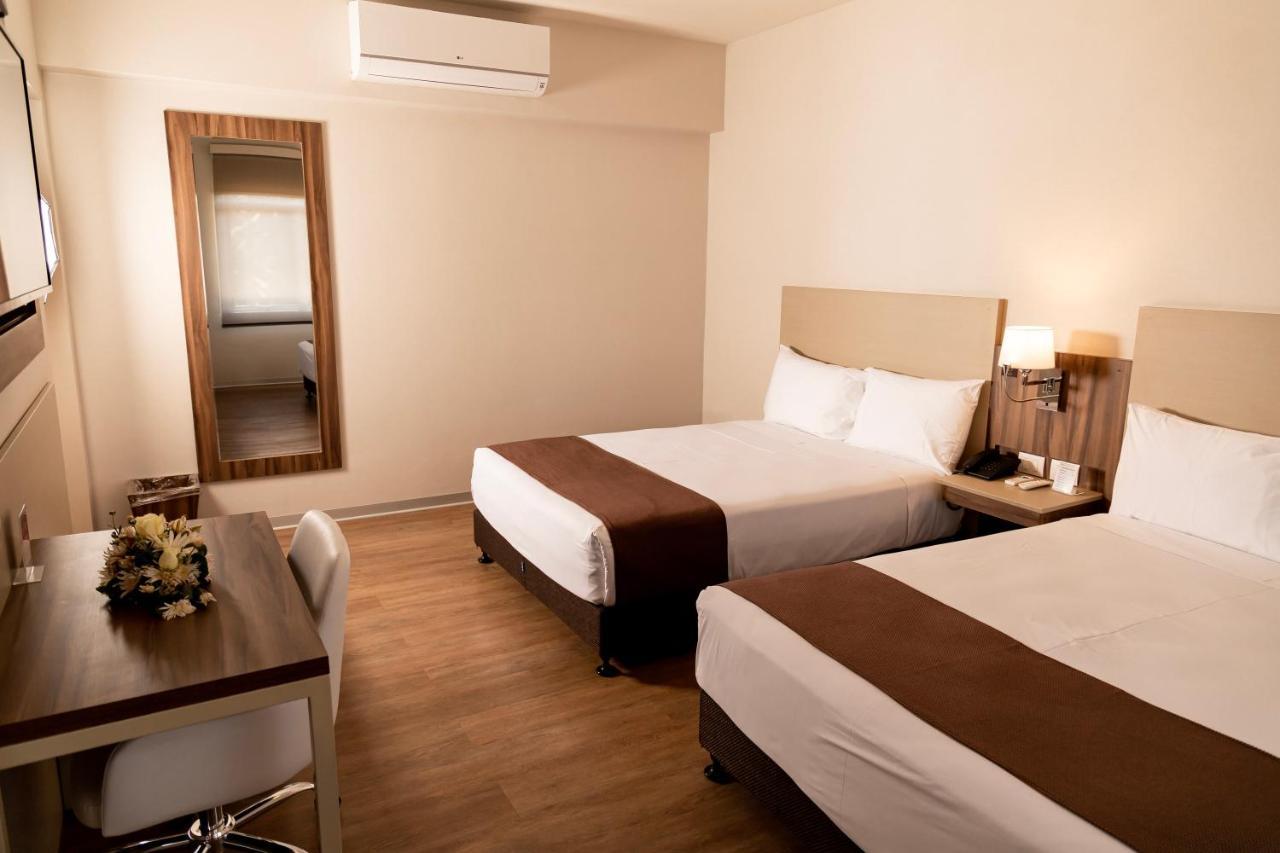 Dm Hoteles Tacna Exterior photo